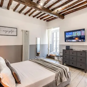 Appartamento Costaguti 36, Roma