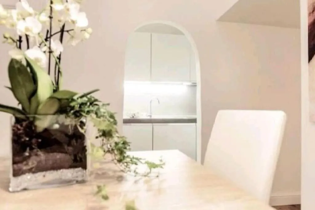 Campo De'Fiori-Rome By Foot Charming Apartment Aircwif Netflix 0*, Rome Italy