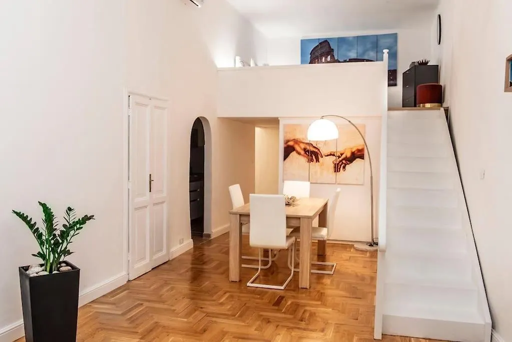 Campo De'Fiori-Rome By Foot Charming Apartment Aircwif Netflix 0*, Rome