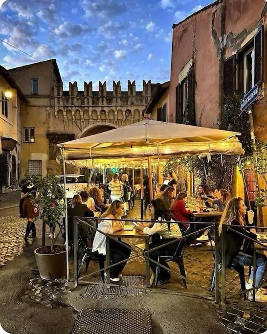 Campo De'Fiori-Rome By Foot Charming Apartment Aircwif Netflix 0*, Rome